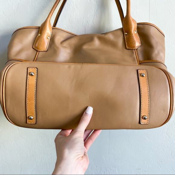 Dooney & Bourke Florentine Kristen Fawn Camel Tan Leather Tote Bag - Picture 3 of 7